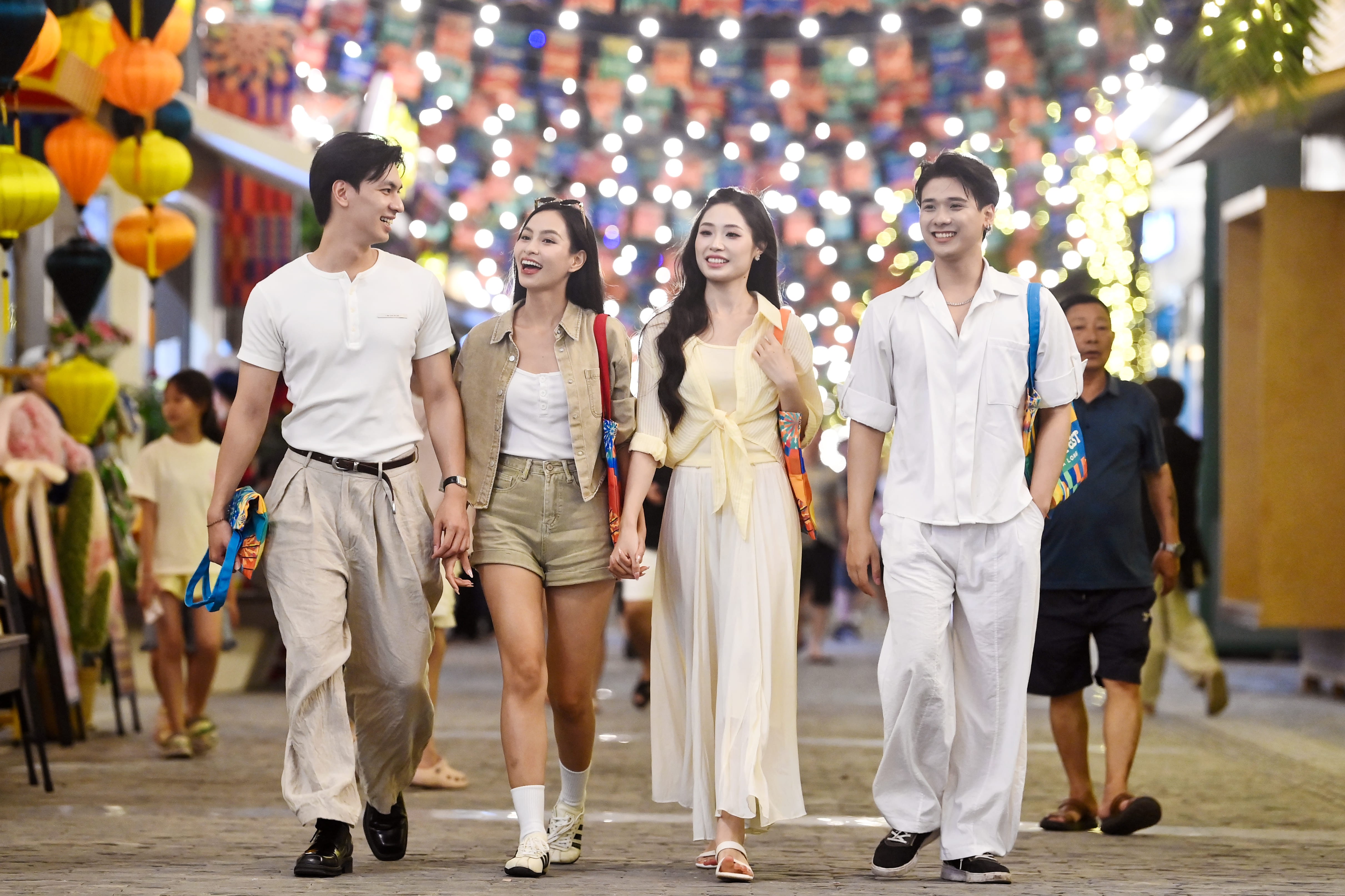 cho-dem-vui-fest-ha-long-11-1778507548.jpg