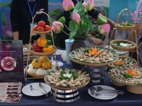 Huế kể chuyện di sản bằng Lễ hội ẩm thực chay và âm nhạc quốc tế