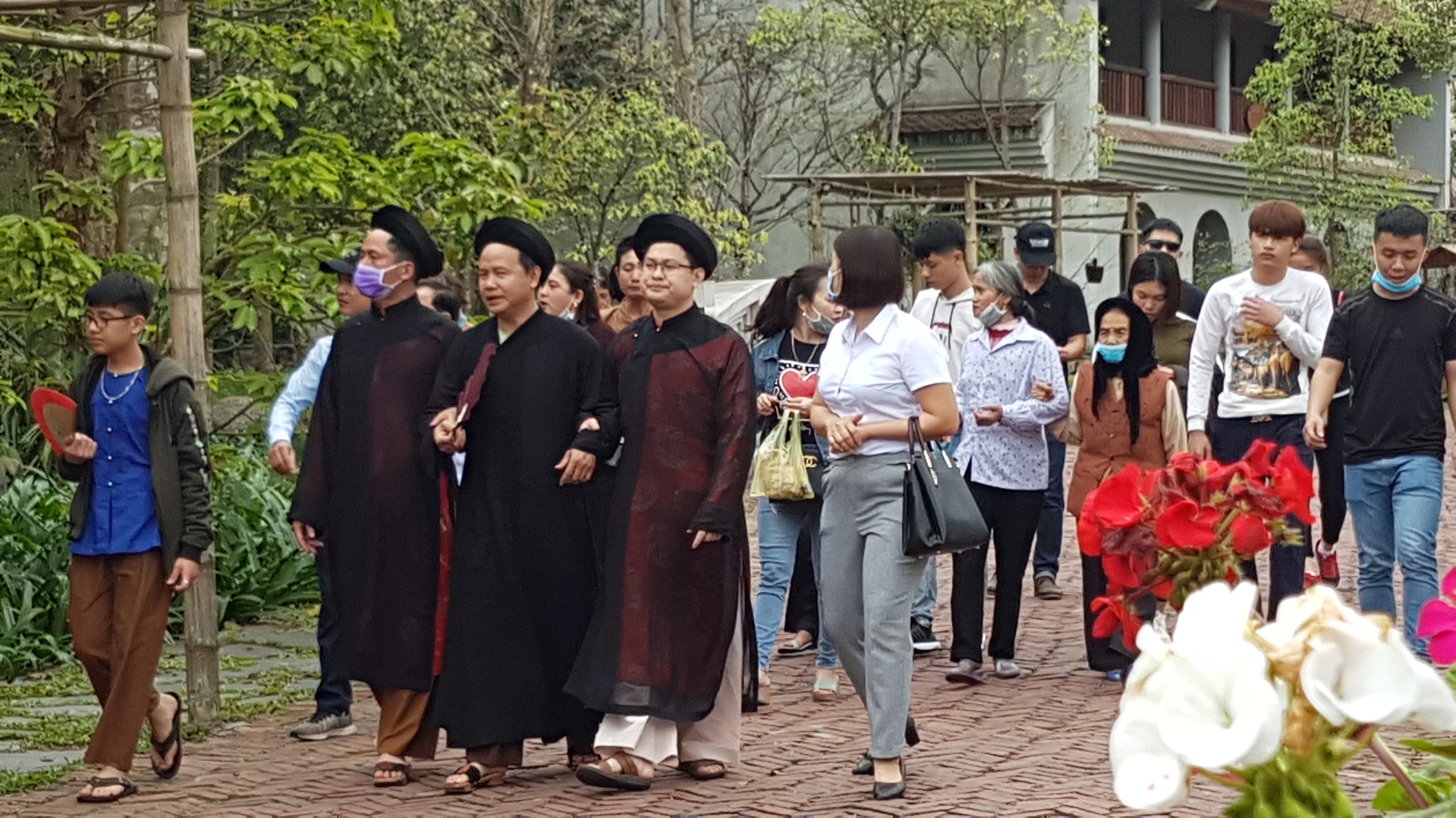2-tram-nam-tich-duc-tu-hanh-chua-di-yen-tu-chua-thanh-qua-tu-1784132097 2-tram-nam-tich-duc-tu-hanh-chua-di-yen-tu-chua-thanh-qua-tu-1784132097.jpg