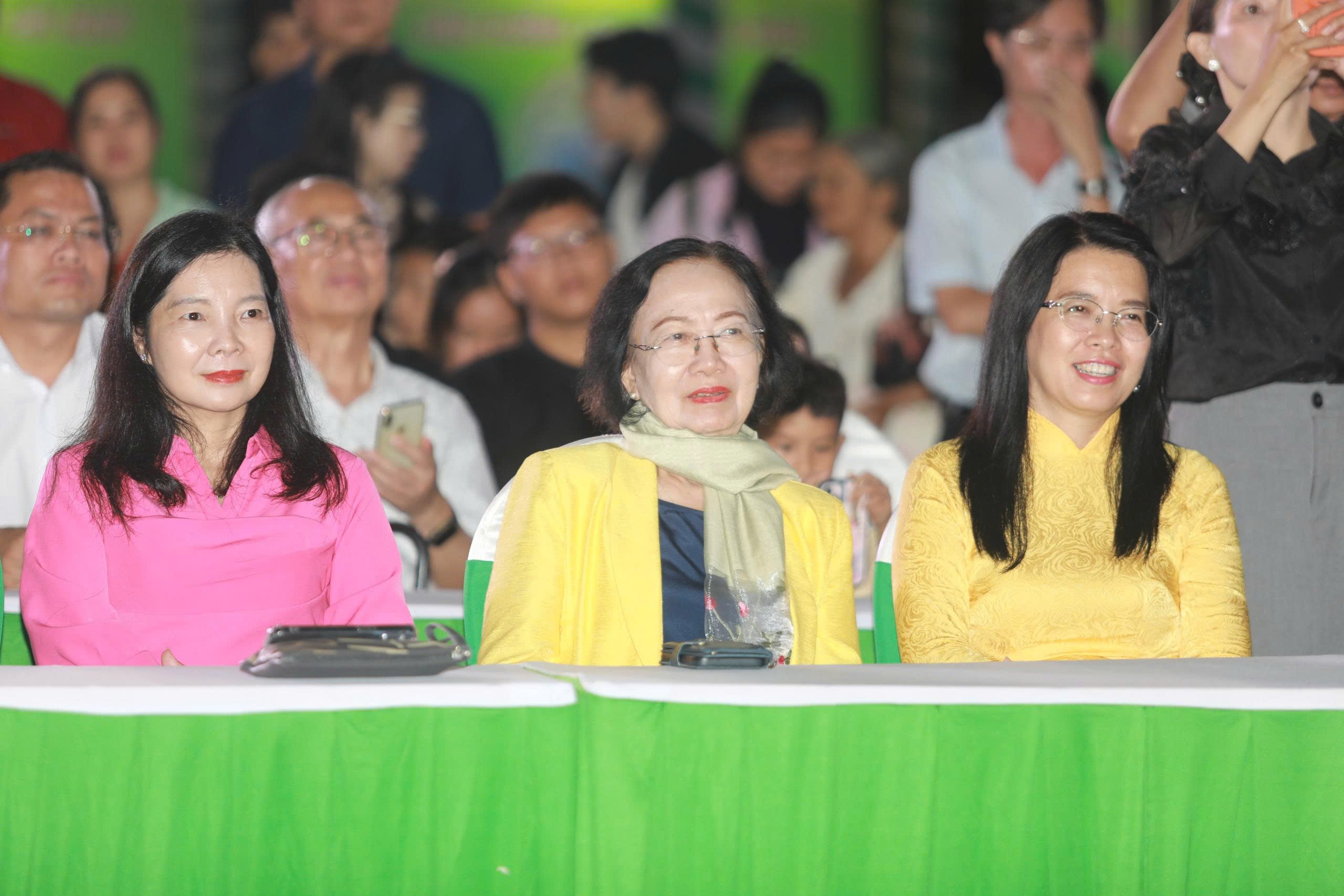 hcm-ba-khanh-2-1789915056 hcm-ba-khanh-2-1789915056.jpg
