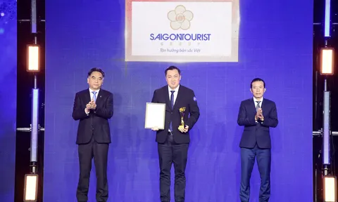 Saigontourist Group nhận danh hiệu “Doanh nghiệp TP.HCM tiêu biểu” và Giải thưởng “Thương hiệu Vàng” TP.HCM năm 2026