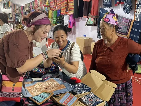 Phú Thọ phát động chương trình kích cầu “Du lịch Phú Thọ – trải nghiệm đa sắc” và đẩy mạnh chuyển đổi số năm 2026