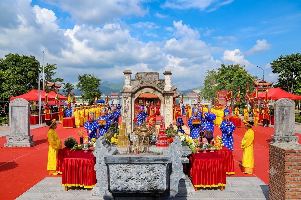 da-xoa-het-khung-nha-bat-1790956638 da-xoa-het-khung-nha-bat-1790956638.png