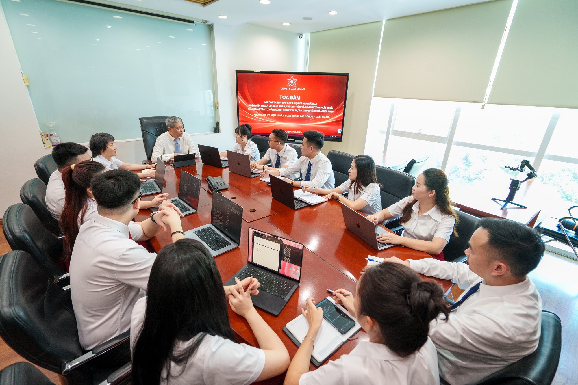 hop-pho-bien-cong-biec-1791303292.jpg
