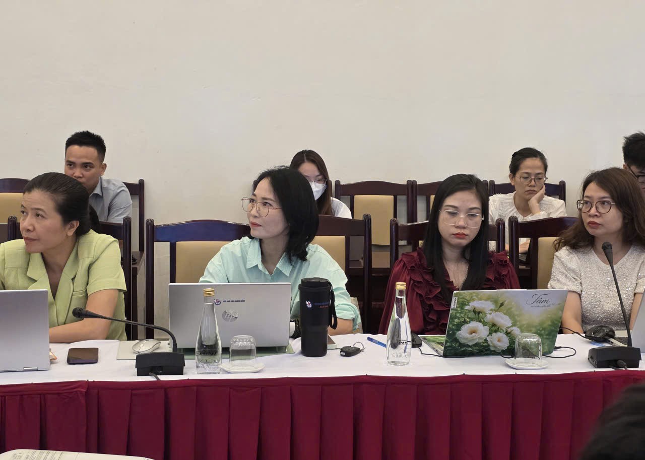 huong-can-1793016591.jpg